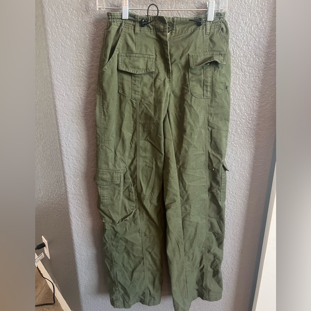 Brandy Melville Kim Cargo pants